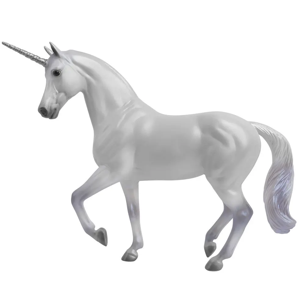 Breyer Freedom Series 9.75 Inch Lysander Unicorn Model 1