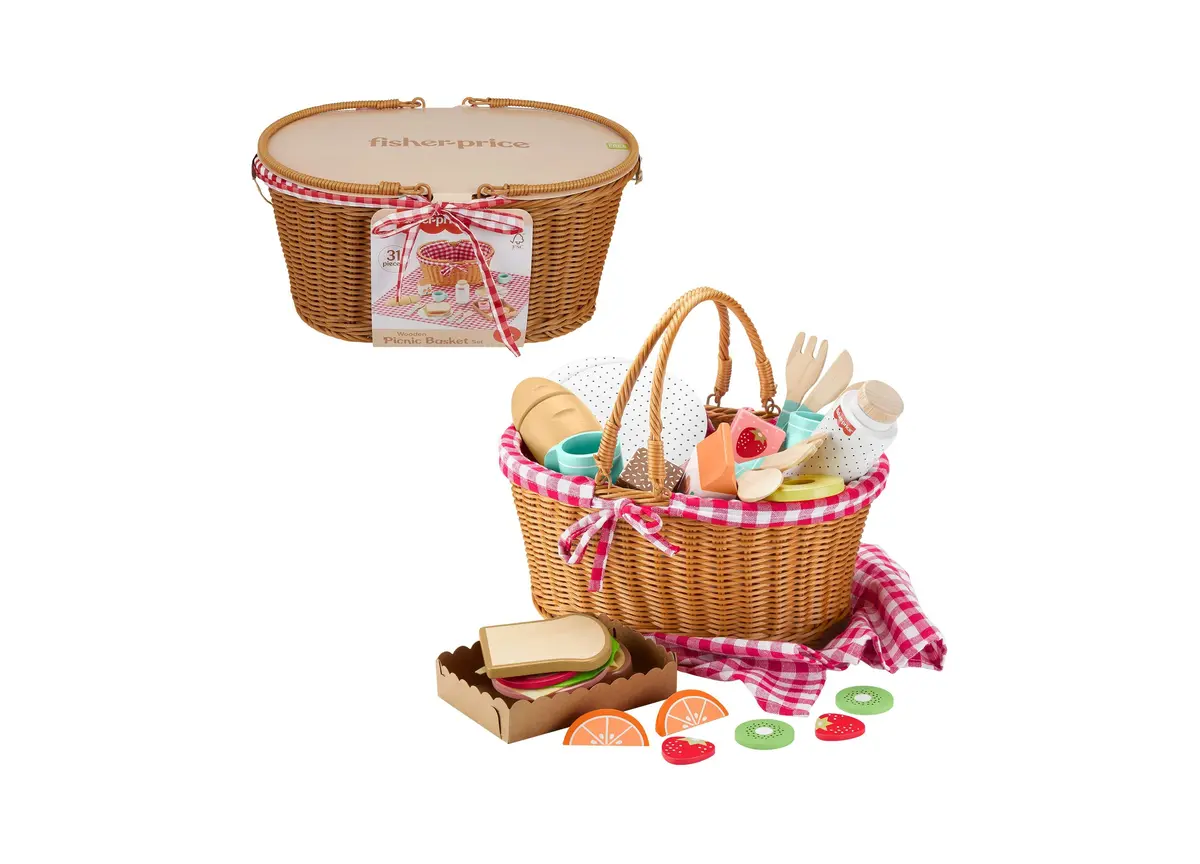 Fisher Price 31-Piece Wooden Picnic Play Set 1