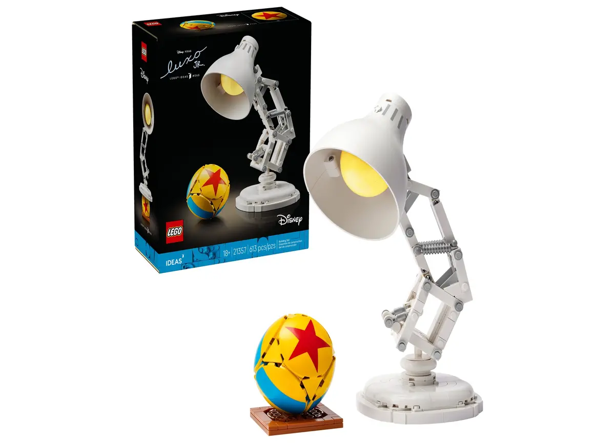 Lego Ideas Disney Pixar Luxo Jr. Articulated Lamp Set - 613 Pieces 1