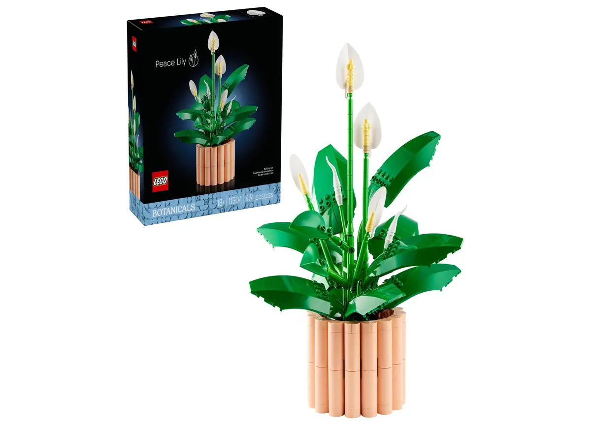Lego® Botanicals Peace Lily Flower Model Kit 474 Pieces – Home Decor 1