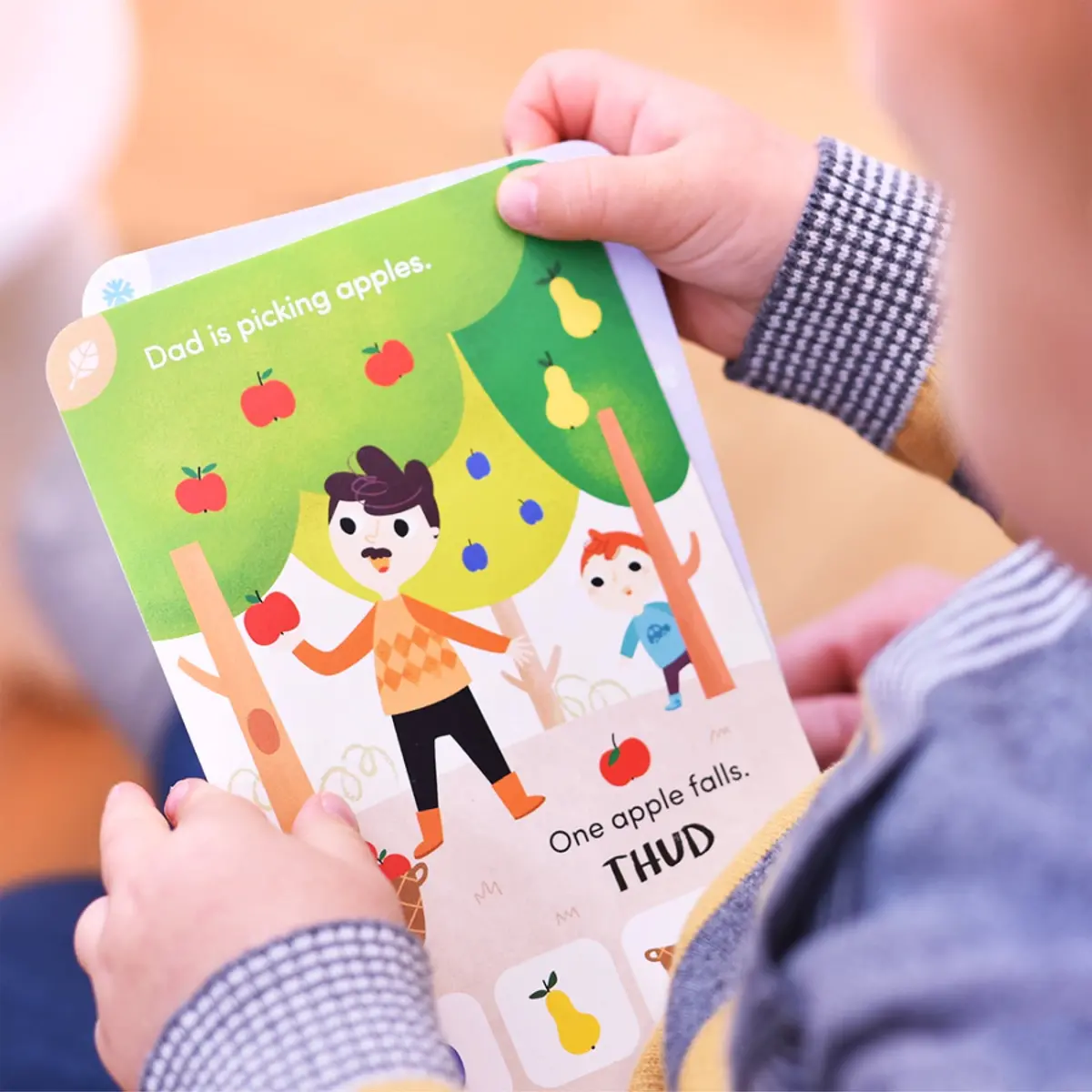 Banana Panda Take-A-Look Picture Book My Day - Interactive Flash Cards 1