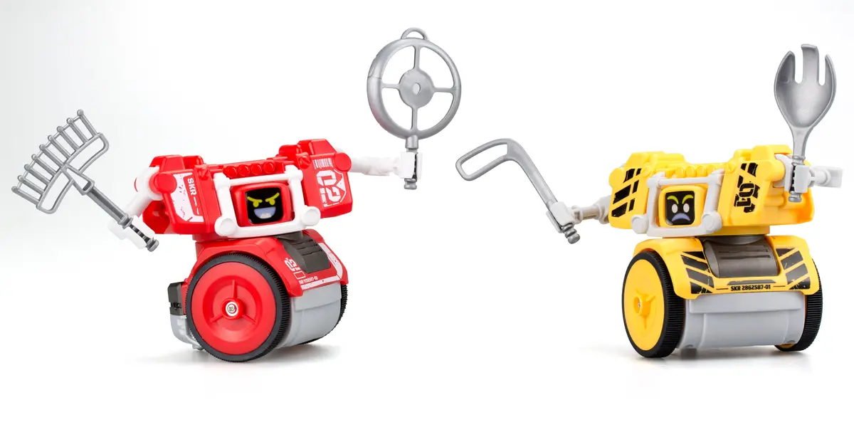 Robo Street Kombat Gesture-Controlled Battling Robot 1