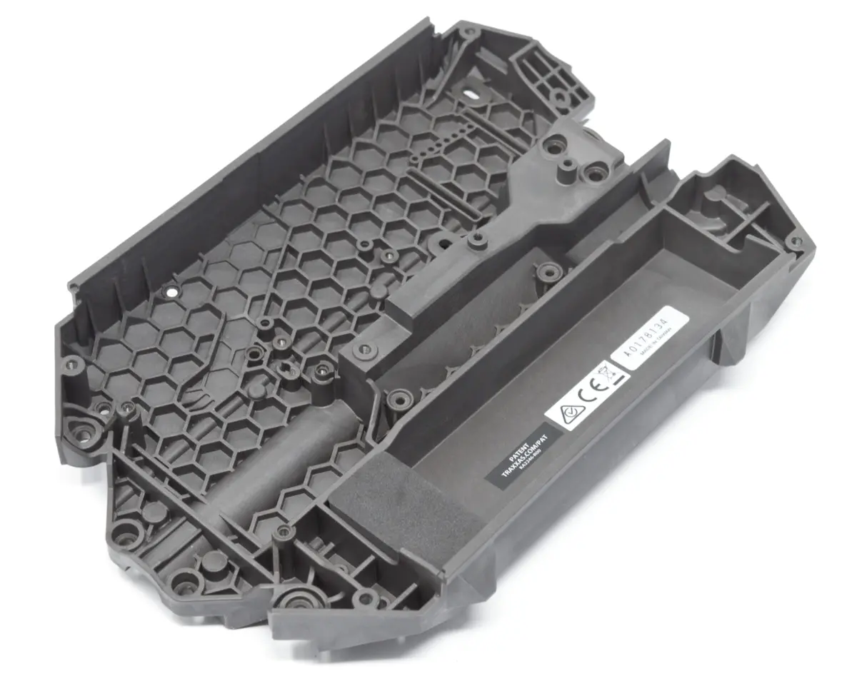 1/10 Maxx Chassis (Main Plate Genuine Traxxas Replacement Part 89076-4 1