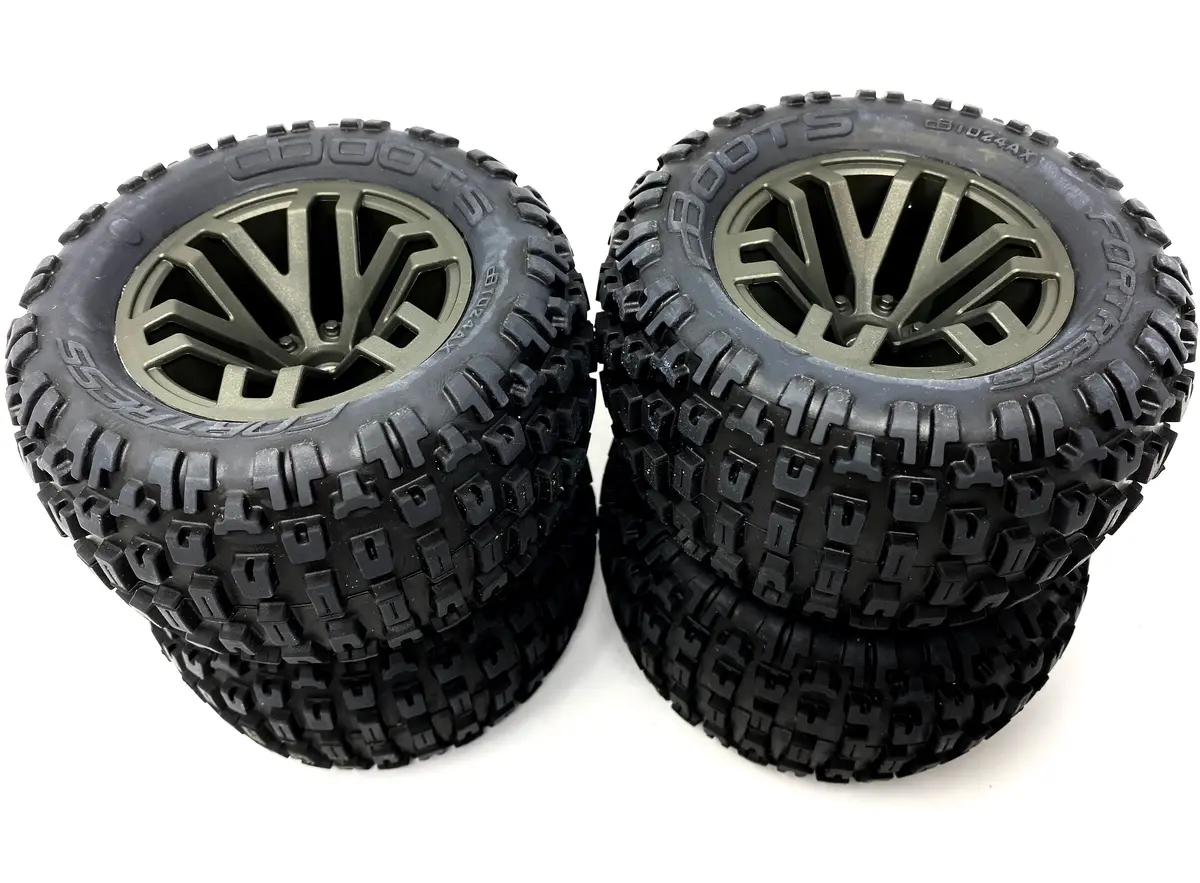 Arrma Granite 4X4 3S Blx - Tires & Wheels (Tyres Rims Dboots Fortress Ara4302v3 1