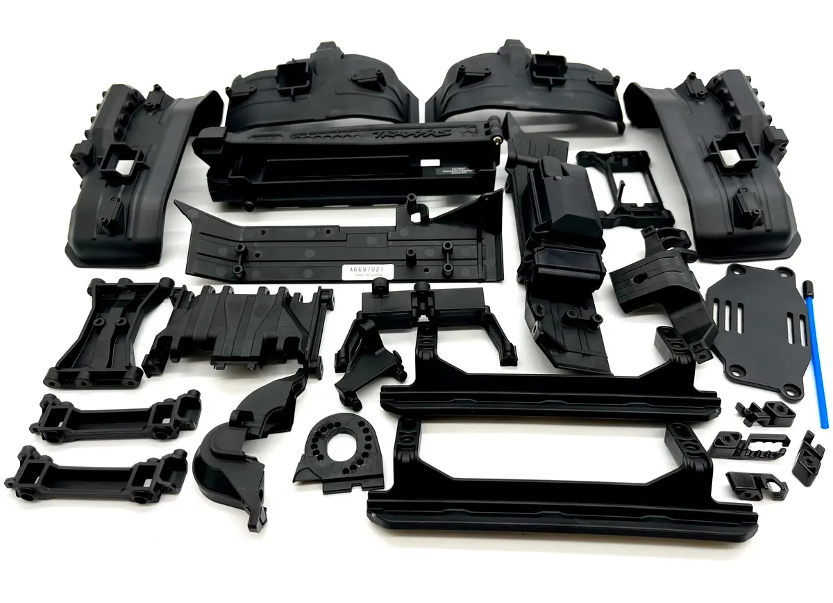 Trx-4 Nissan Pathfinder - Skid Plates, Floor Panels, Fenders Rx Box Traxxas 110056-4 1