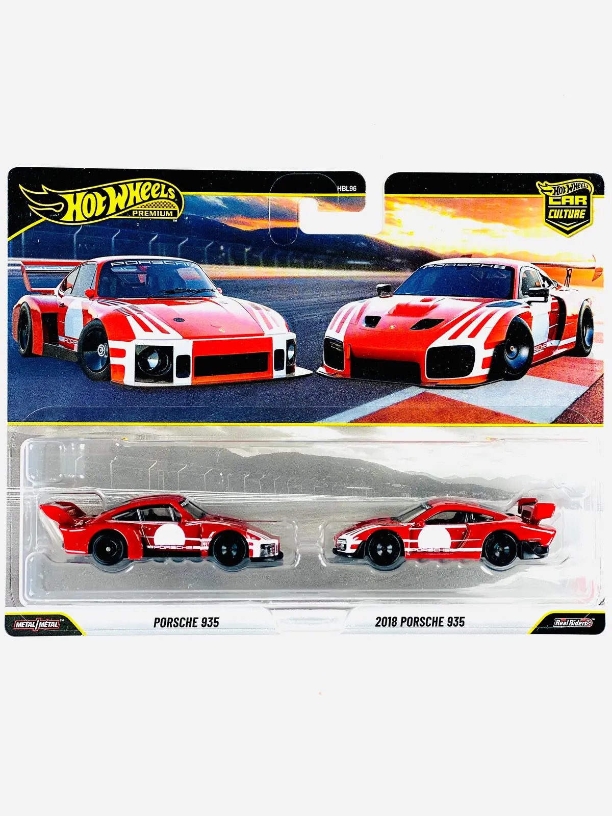 Hot Wheels 2026 Target Exclusive 2 Pack Porsche 935 & 2018 Porsche 935 - Damaged Card 1