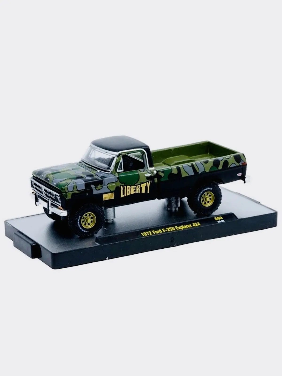 M2 Machines Auto-Thentics Detroit-Muscle Liberty 1972 Ford F-250 Explorer 4X4 Truck 1