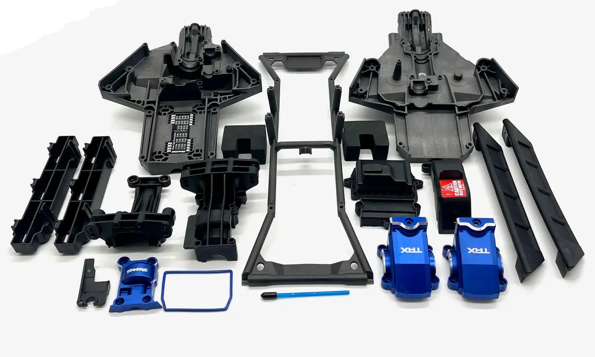 X-Maxx Ultimate Plastic Set Blue (Front Rear Bulkhead Covers Rx Box Traxxas 77097-4 1