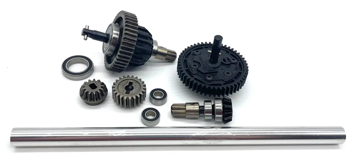 1/10 Wide-Maxx Spur Gear Center Differential, Driveshaft Cush Drive 89086-4 1