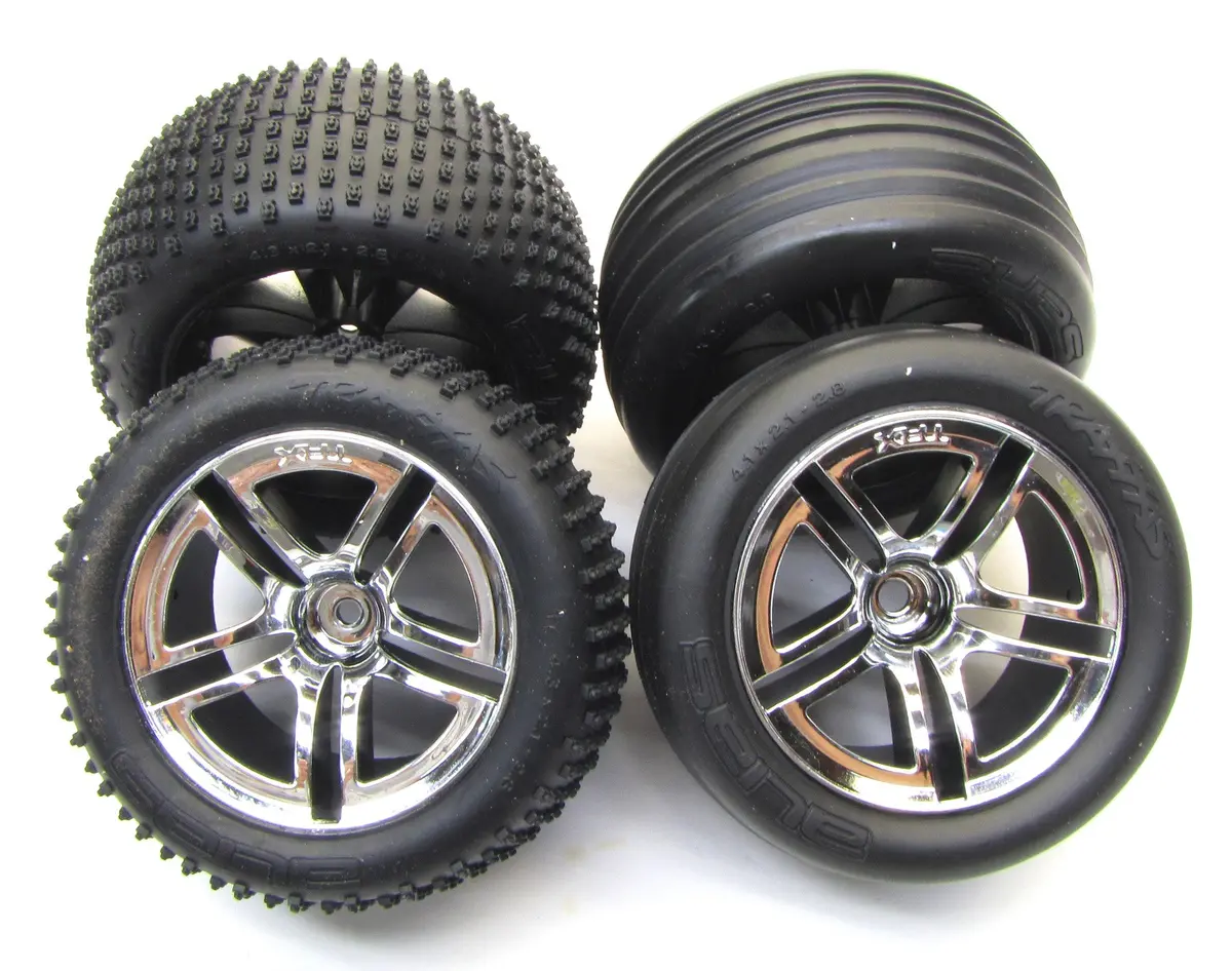 Nitro Rustler - Tires & Wheels (Factory Glued Set Of 4 Alias 44096-3 1