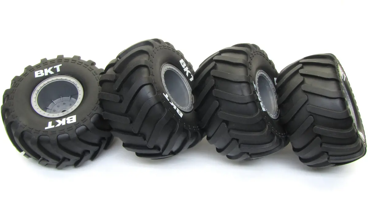 Axial Smt10 Grave Digger Tires (Set Of 4 Tyres Max-D Silver Rims Wheels Axi03019 1