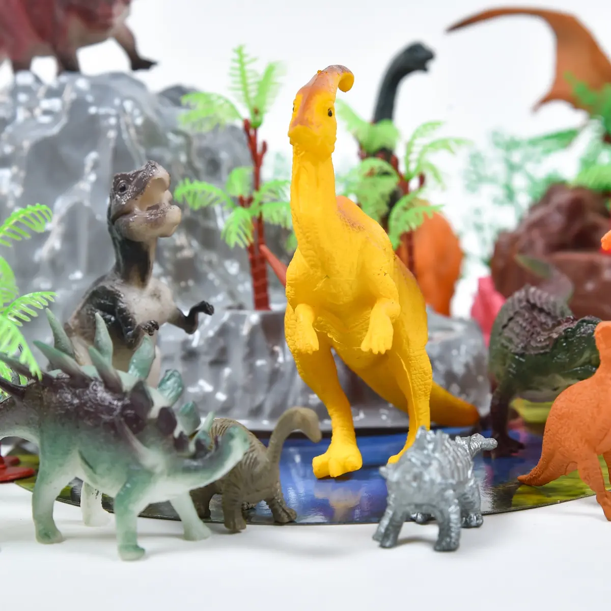 Sunny Days Entertainment Maxx Action 12 Inch Dinosaur Figure - Colossal T-Rex 1