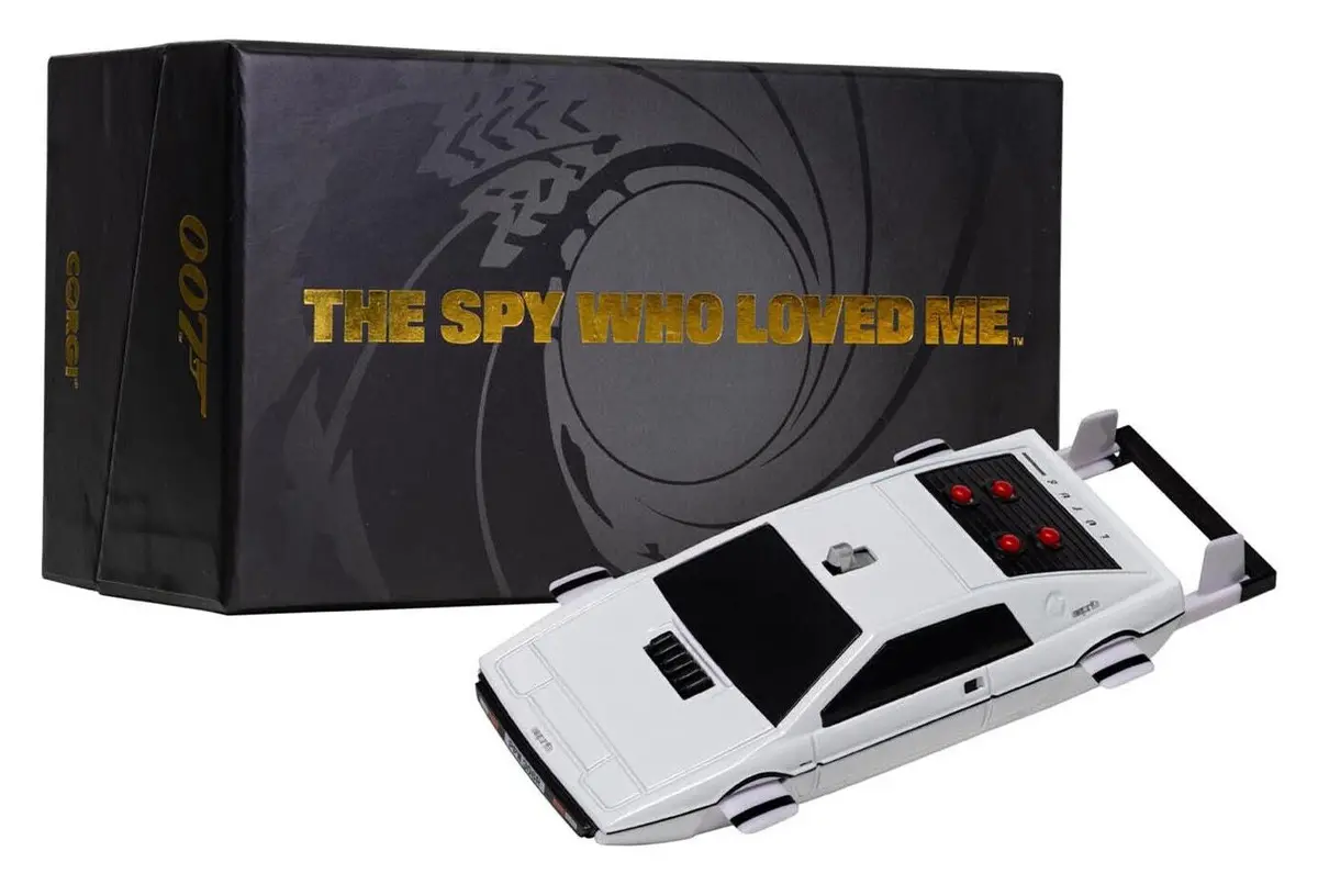 Corgi James Bond The Spy Who Loved Me Lotus Submarine 1:36 Die-Cast Car Cc04514 1