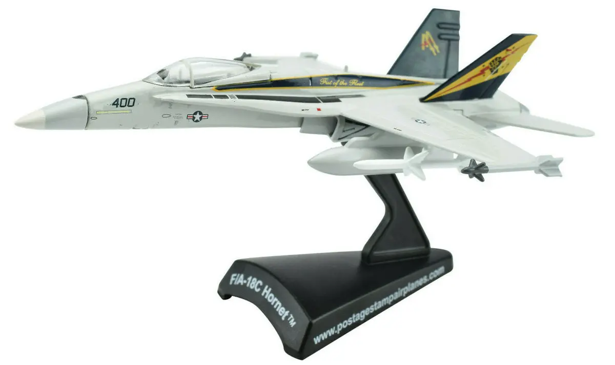 Daron X Premium Hobbies Postage Stamp F/A-18C Hornet Vfa-25 Fist Of The Fleet 1:150 Die-Cast Airplane Ps5338-6 1