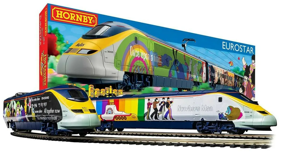 Hornby The Beatles 'Yellow Submarine' Eurostar Oo Gauge Model Train Set R1253m 1